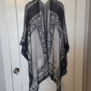 paisley printed ruana in black, one size fits all